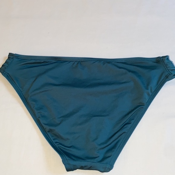 Bikini top and bottom sold together. Used but in good condition! - Picture 5 of 8